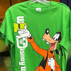 Disney Goofy Graphic Tee – Disney Parks Exclusive – Green